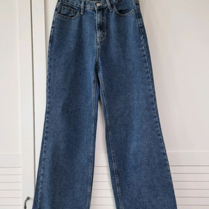 BLACKUP 와이드 청바지. M사이즈