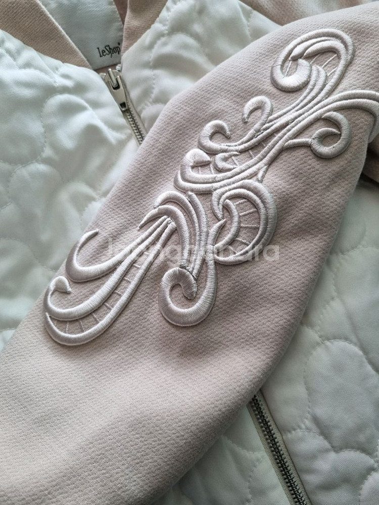 르샵 얇은 숏패딩점퍼. S사이즈--6