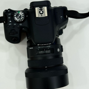 캐논 DSLR 800D+시그마 삼식이+캐녹 축복렌즈+기본 번들렌즈 팝니다 이미지