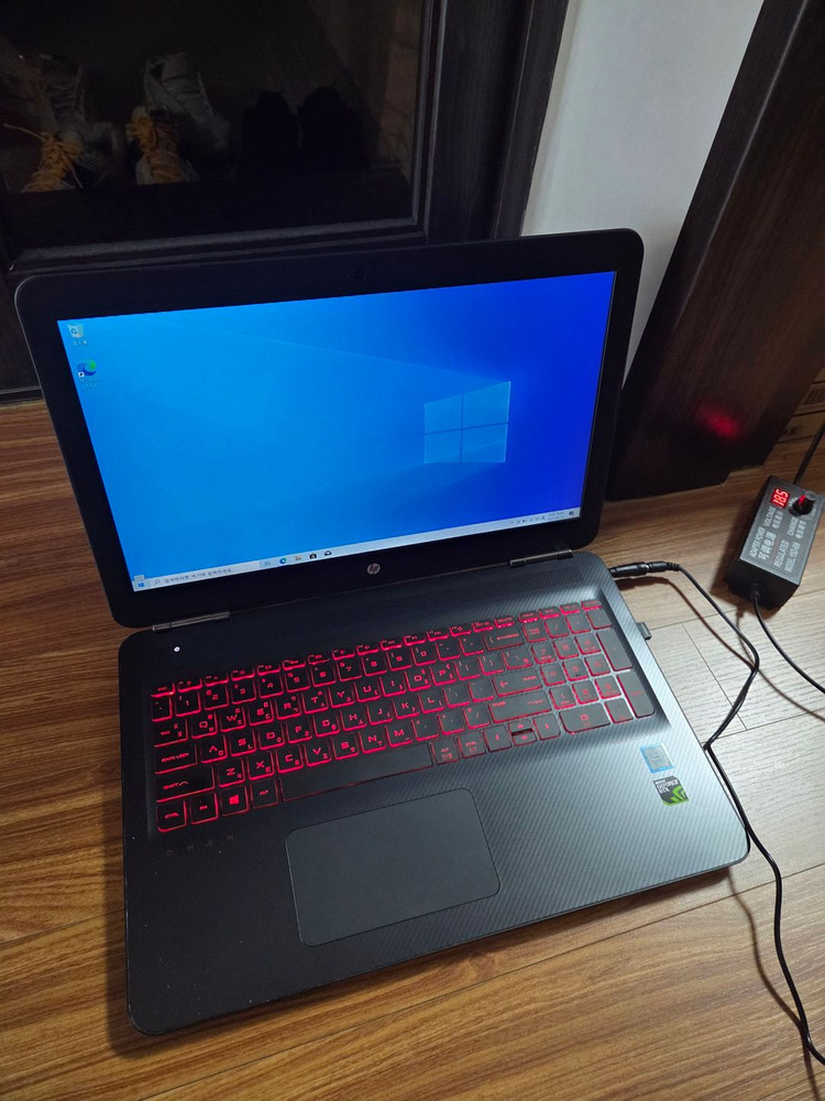 HP 오멘 게이밍노트북 i7 GTX1050Ti 부품용--0