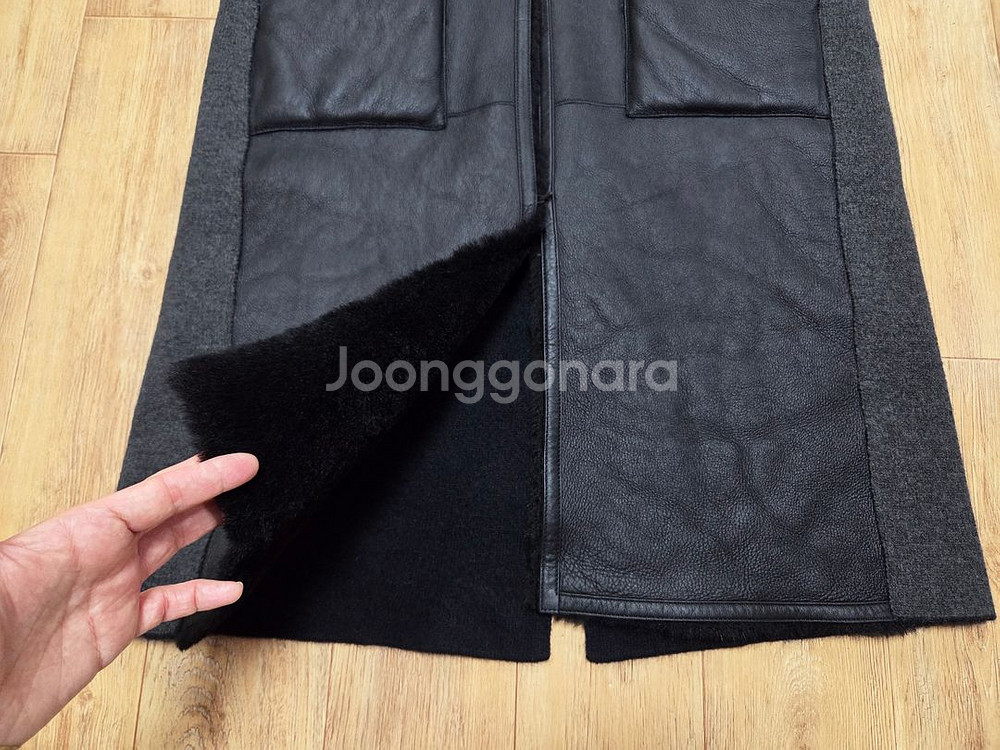 쏘울(SO.WOOL) 터키 무스탕 리버시블 후드 롱베스트 55-66--6