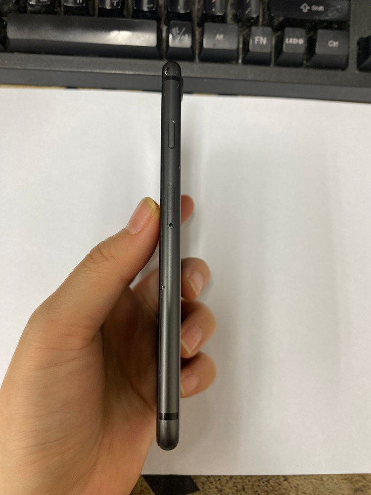 .아이폰8 스그 액정SS급 64GB 배터리성능90% 소프트버전14.3 업무폰 자녀폰 빈티지폰 추천 061233 이미지