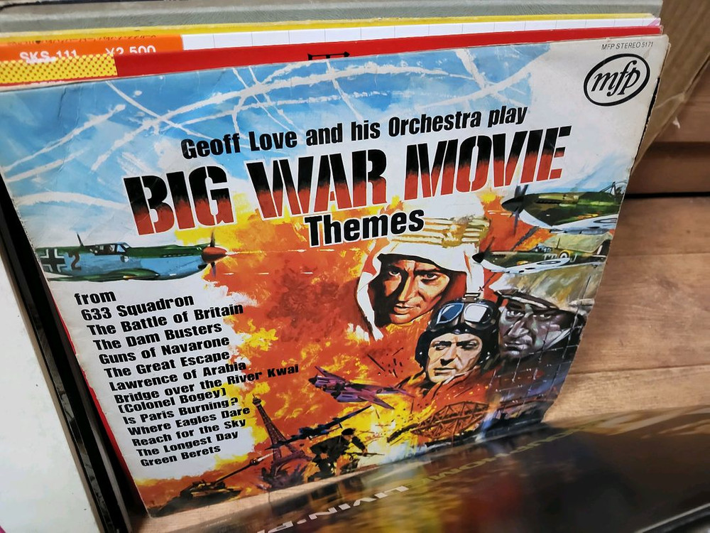 LP 음반 100장 일괄판매 (7 오디오 앰프 스피커 LP턴테이블--1