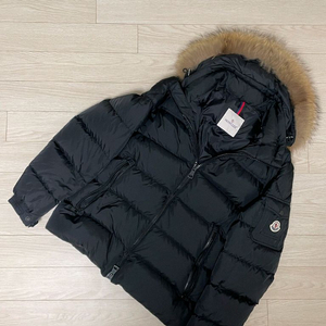 [ 3 / 정품 ] 21fw 몽클레어 모렐 마르크 숏 다운 패딩