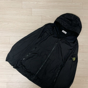 [ xxl ] 23ss 스톤 아일랜드 크링클랩스 나일론 블랙 바람막이