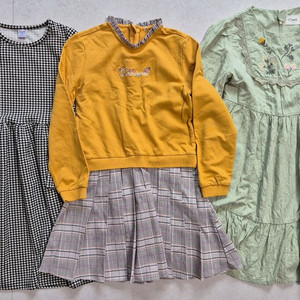 여아 의류 130 일괄(원피스, 상하의,치마,가디건 등등)