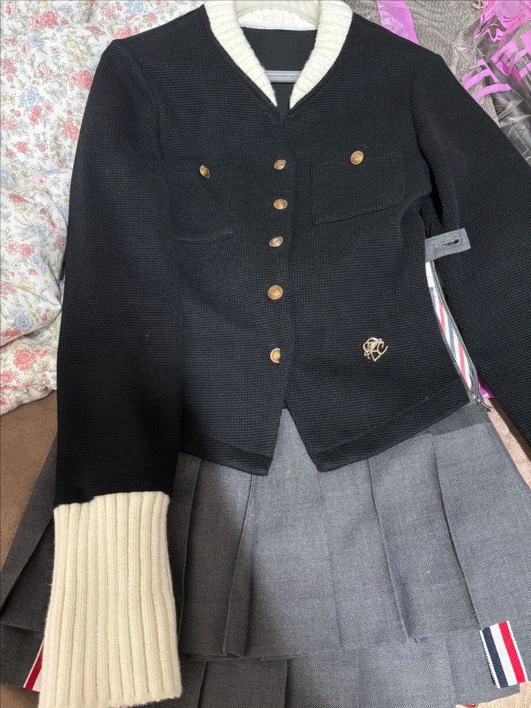 파리지앵 바이브 겨울 자켓--3