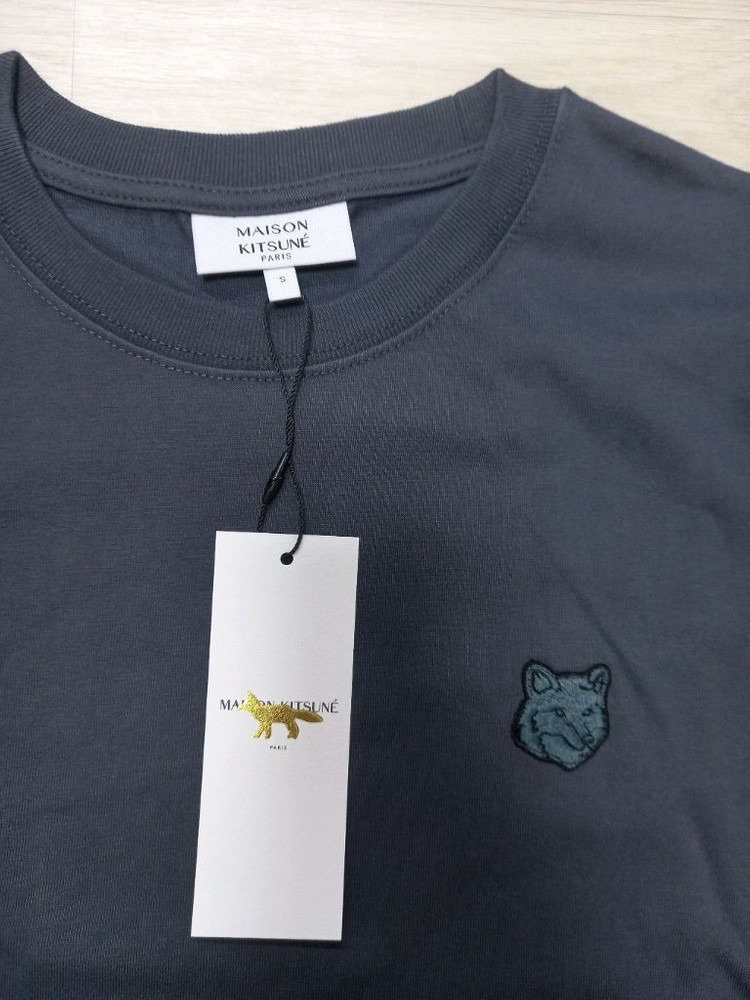 메종키츠네 S 그레이폭스 긴팔티 이미지