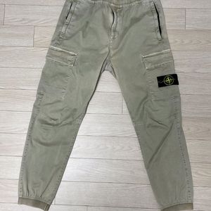 [ 30 ] 22fw 스톤아일랜드 와펜패치 카고팬츠 밴딩 베이지