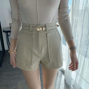 [새상품] 수입의류 에르 벨트 가죽 숏팬츠 PT