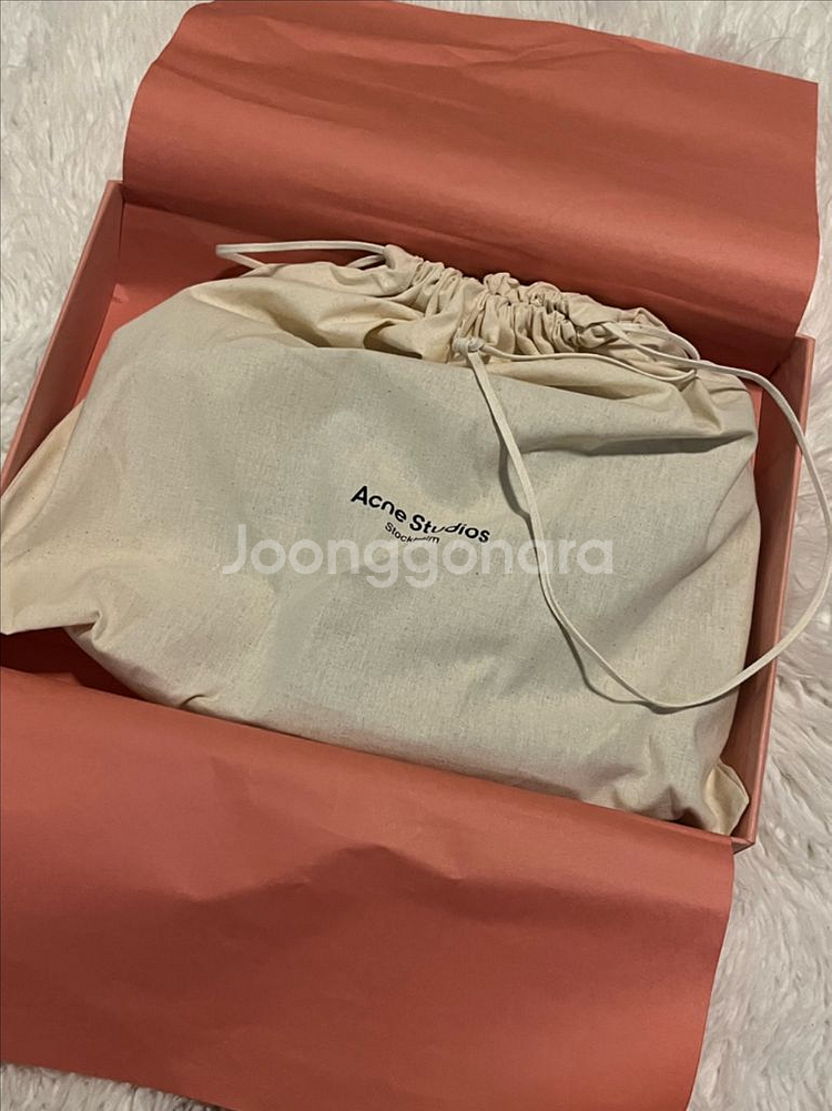 아크네스튜디오 크로스백--3