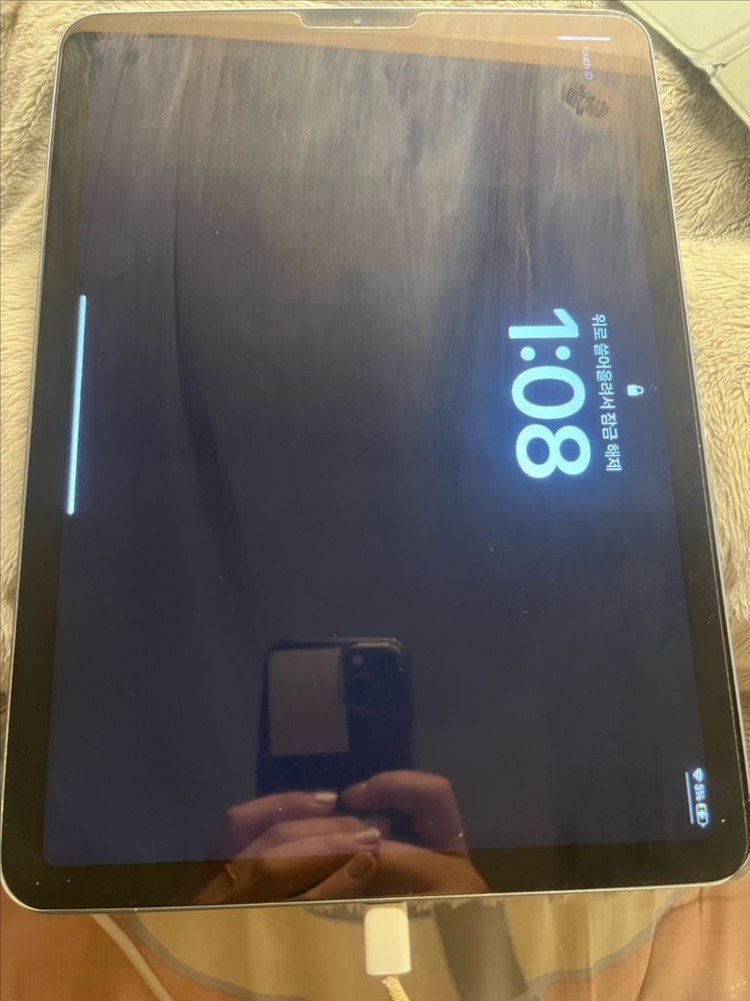 아이패드 에어4 펜슬까지 드려요--1