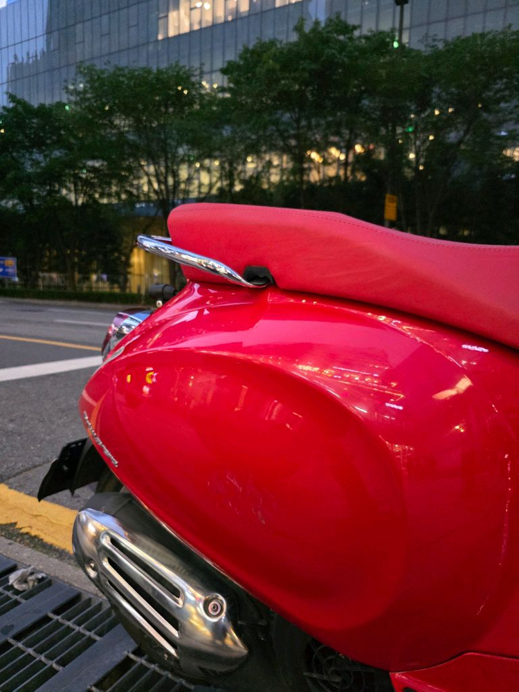 22년 베스파 프리마베라 프로덕트 레드 125 / 300만원 이미지