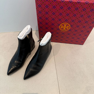 토리버치 부츠 US 6