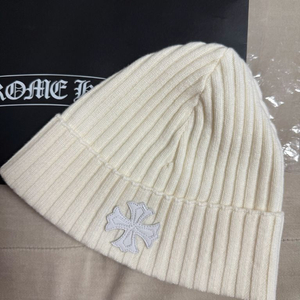 크롬하츠 아이보리 니트 비니