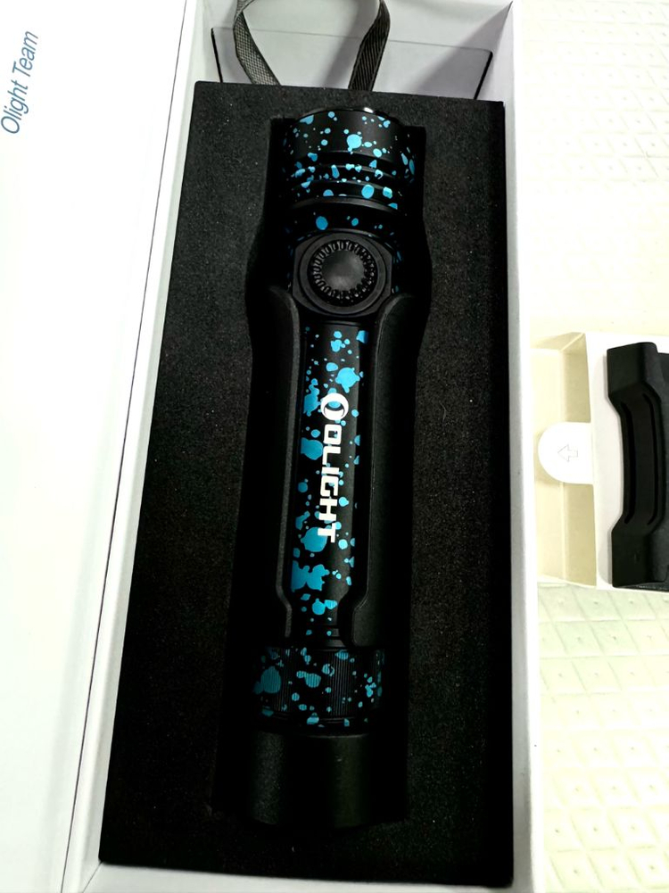 오라이트 Seeker 4 Pro 랜턴 개봉품 판매합니다.--2