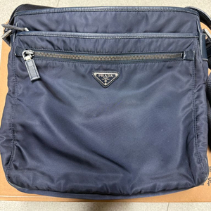 프라다 나일론 크로스백