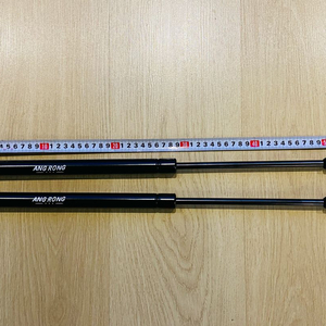 (새상품, 트렁크쇼바)쏘렌토R,폭스바겐 투란(2003~2010) 테일게이트 가스리프터