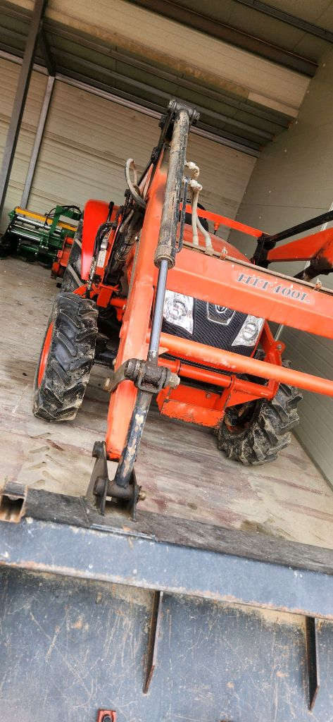 상태아주좋은 대동 트랙터 트랙트 트렉터 트렉트 NX520--3