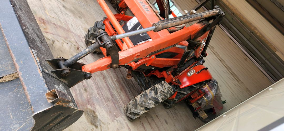 상태아주좋은 대동 트랙터 트랙트 트렉터 트렉트 NX520--4