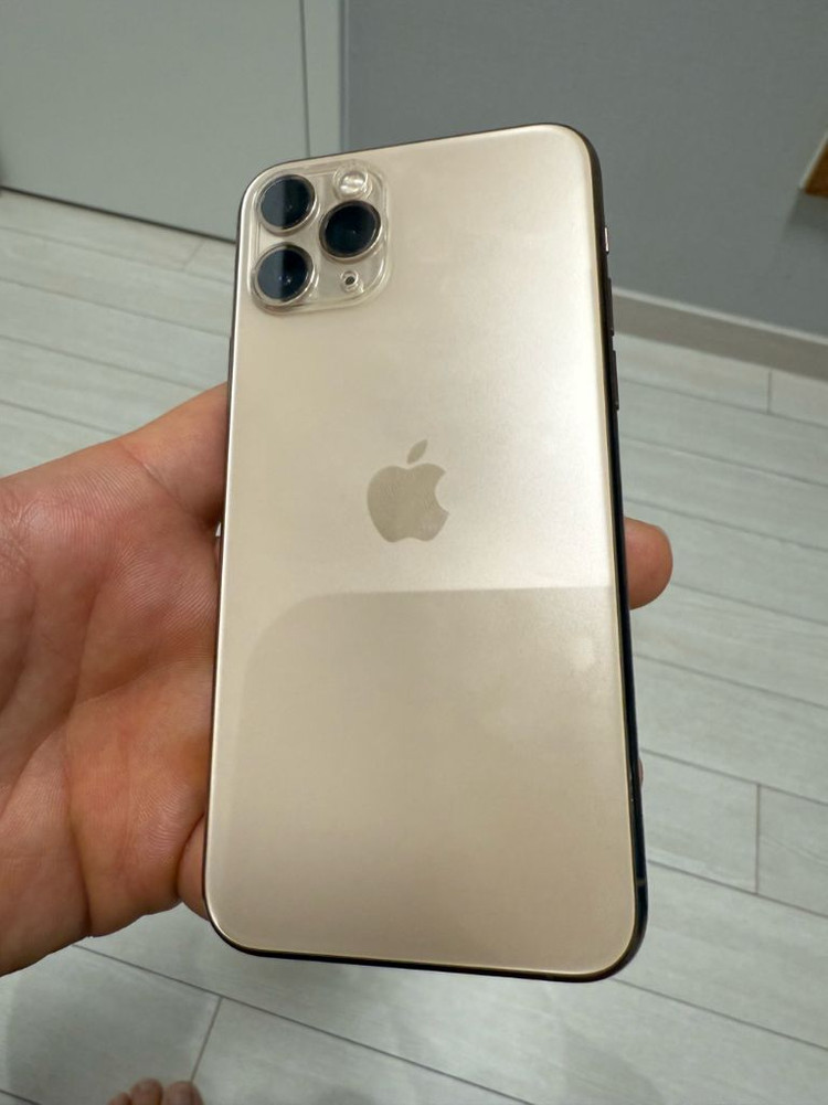 아이폰11프로 골드 256기가 배터리73--3