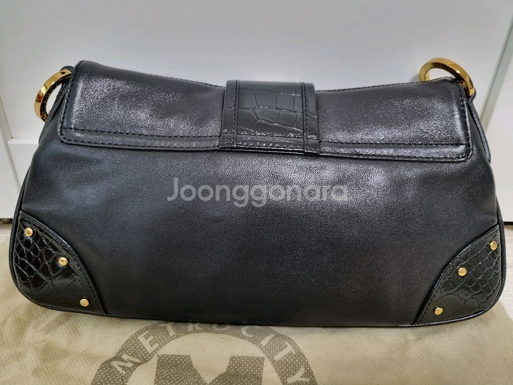 메트로시티 가죽숄더가방--4