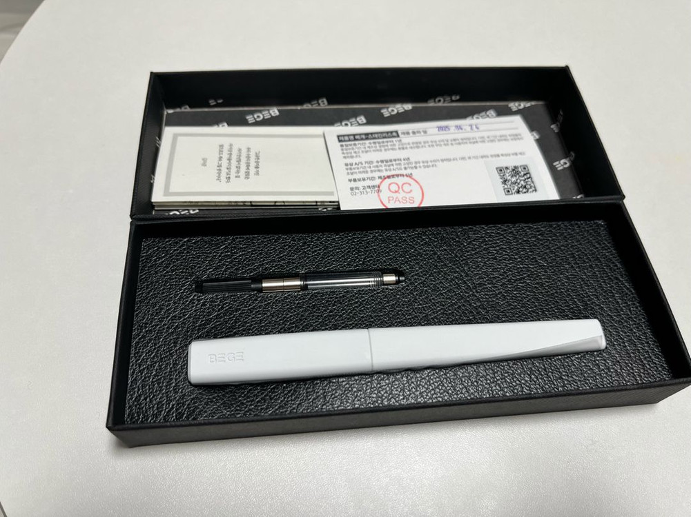 겸손 만년필 베개 스테인리스촉 관련 패키지 이미지