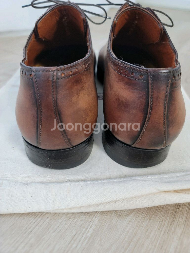 a.testoni 아테스토니 남성 송아지 가죽 구두 UK 10--2