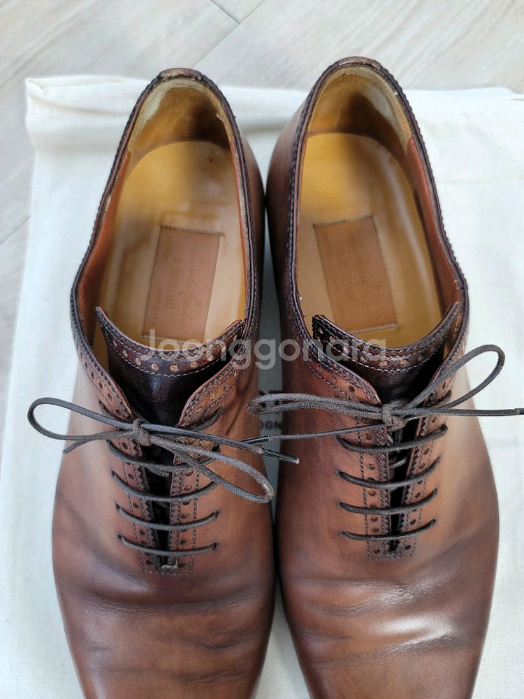 a.testoni 아테스토니 남성 송아지 가죽 구두 UK 10--3