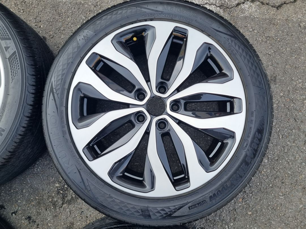 SM6 18인치 2454518 휠타이어 팝니다--4