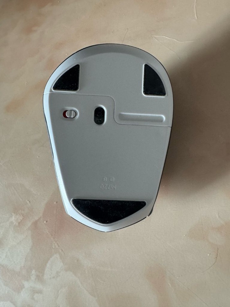 로지텍 M720 트라이애슬론 무선마우스 거의새것--3