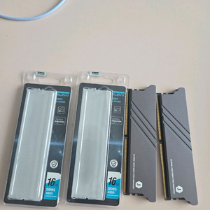 KLEVV 16Gx2 4800 CL40 DDR5