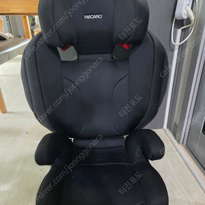 레카로 몬자 노바 주니어 카시트