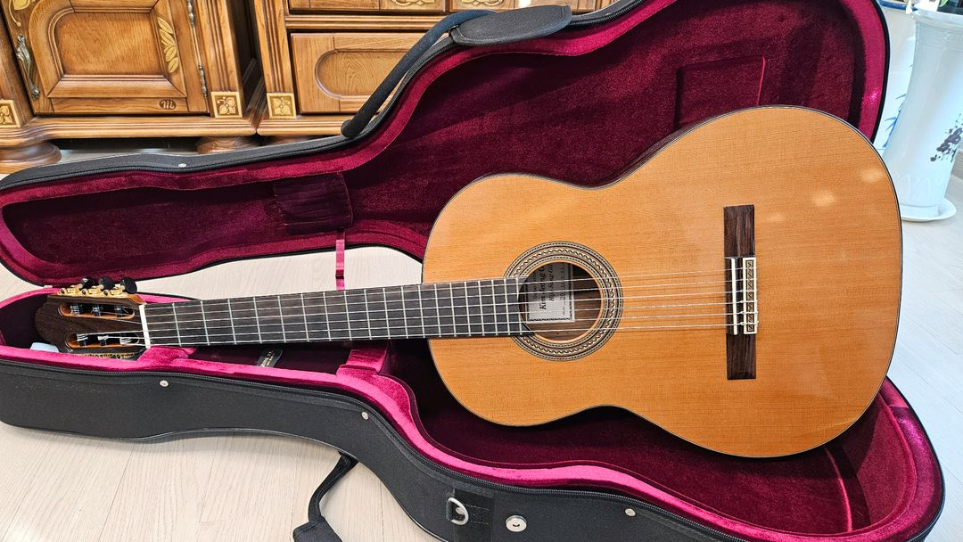 클래식 기타 올쏠리드 정통 이미지