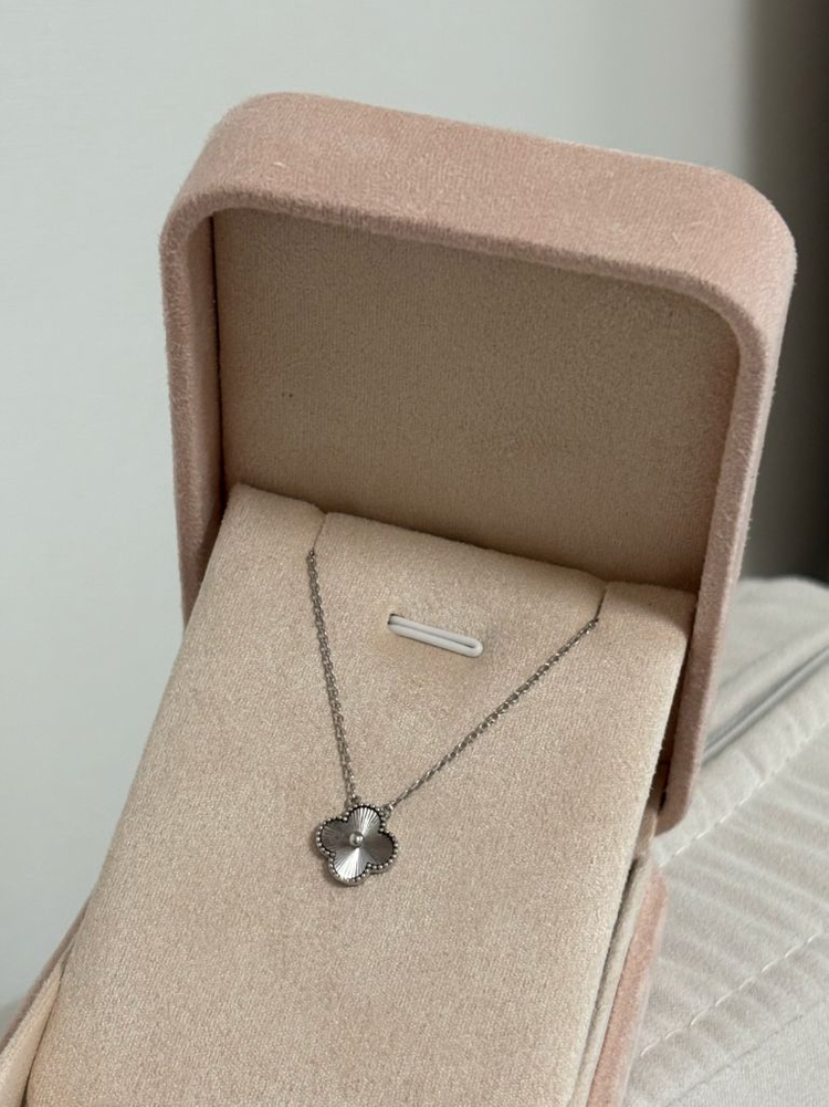 14k 화이트골드 클로버 목걸이 반클리프 제작 목걸이 택포--3