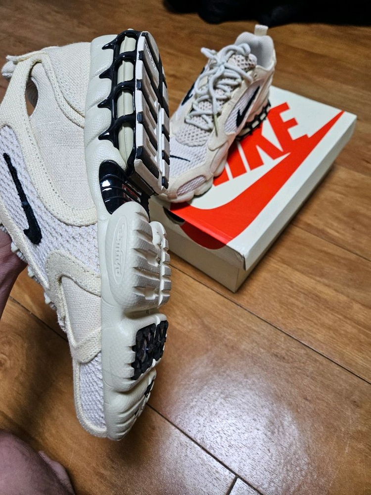 나이키 에어줌 스피리돈 스투시 275(270)mm 팔아요 이미지