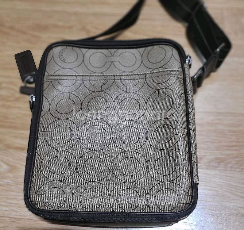 코치 여행용 크로스백--1