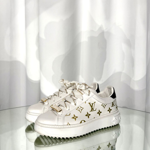 [정품] 루이비통 타임아웃 골드 스니커즈 38사이즈