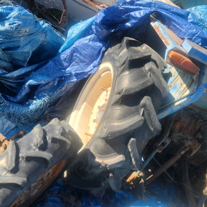 동양 25마력 TL2540 트랙터 트랙트 트렉터 트렉트 엔진이상 분리해놓은 부품용이나 수리용