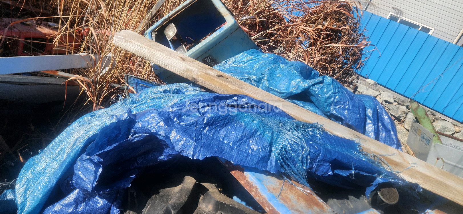 동양 25마력 TL2540 트랙터 트랙트 트렉터 트렉트 엔진이상 분리해놓은 부품용이나 수리용--3