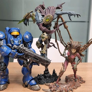 스타크래프트 디아블로 피규어 팝니다 이미지