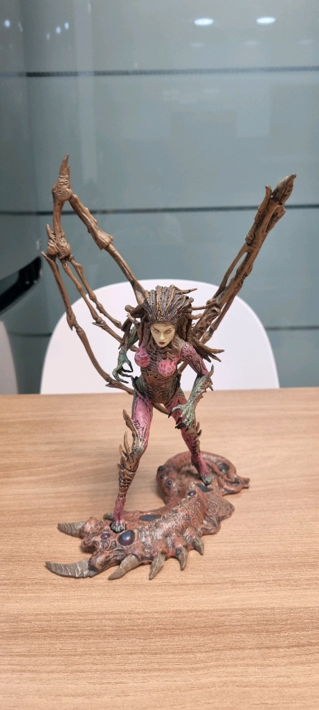 스타크래프트 디아블로 피규어 팝니다 이미지