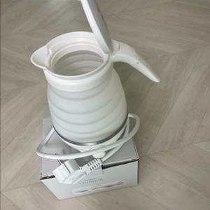 코셀리 크럼플 휴대용 여행 전기포트