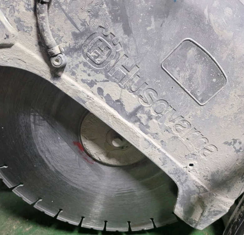 허스크바나 파트너 절단기 K1270--2