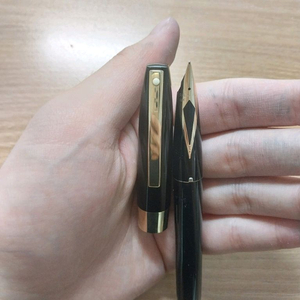 빈티지 쉐퍼 임페리얼 만년필 판매합니다