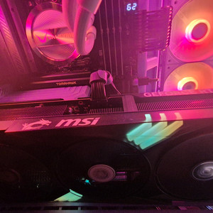 고사양게이밍 본체 5090,128GB램.9950x3d,2TB 게임접어 정리해요