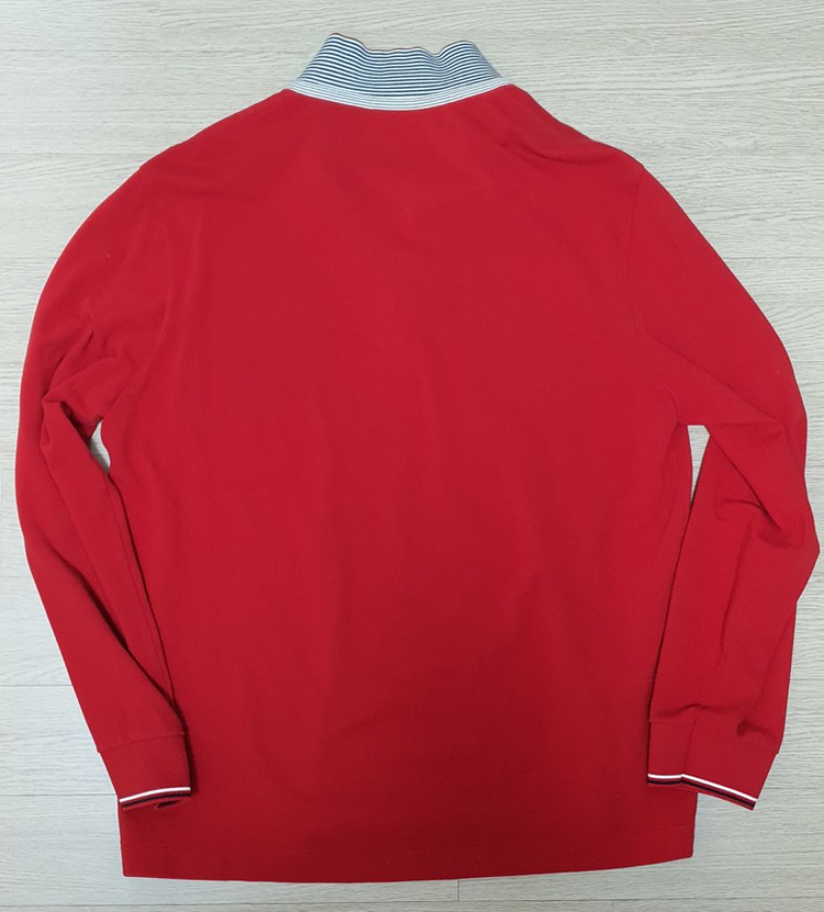 라코스테 빨간색 긴팔티셔츠 5사이즈 4만원--1