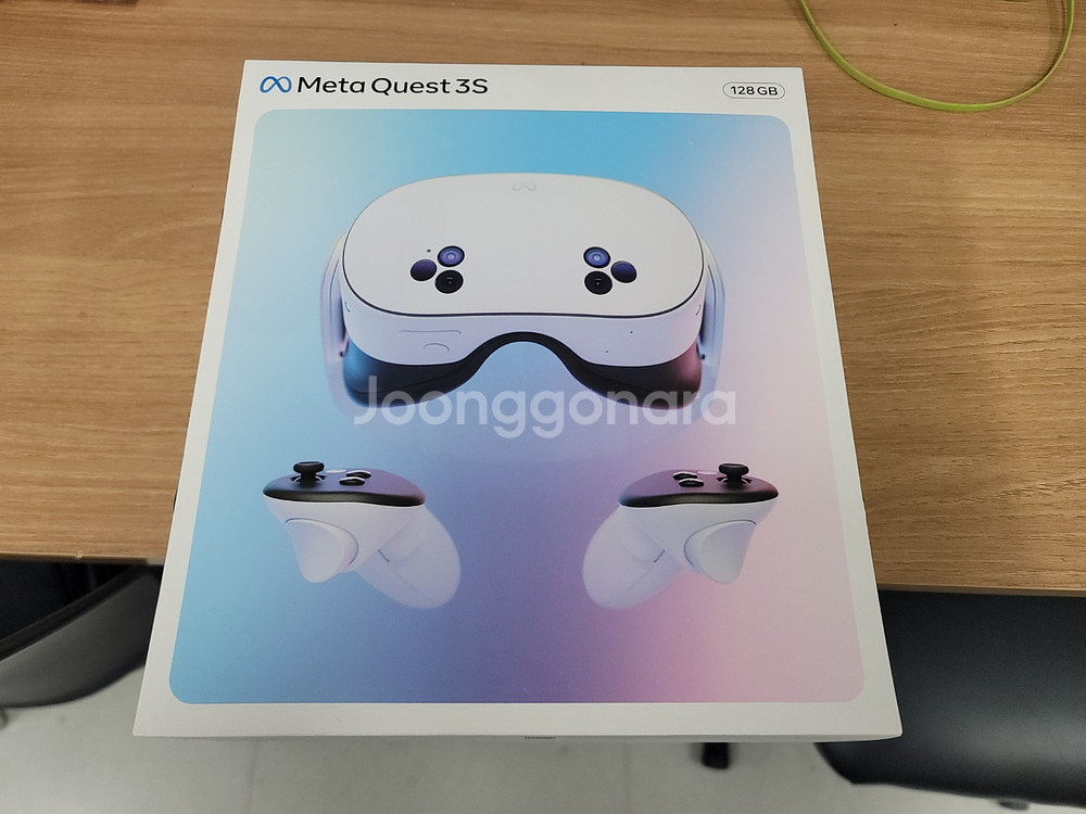 오큘러스 VR 메타 퀘스트3S 128G Meta Quest 3S 128기가 미개봉 새제품--2
