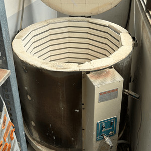 중앙도재 전기가마 0.3루베 (삼상) 팝니다. 이미지