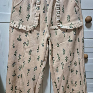 아동 바지와 레깅스